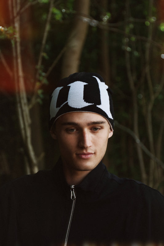 ULRC & Stripe skull beanie