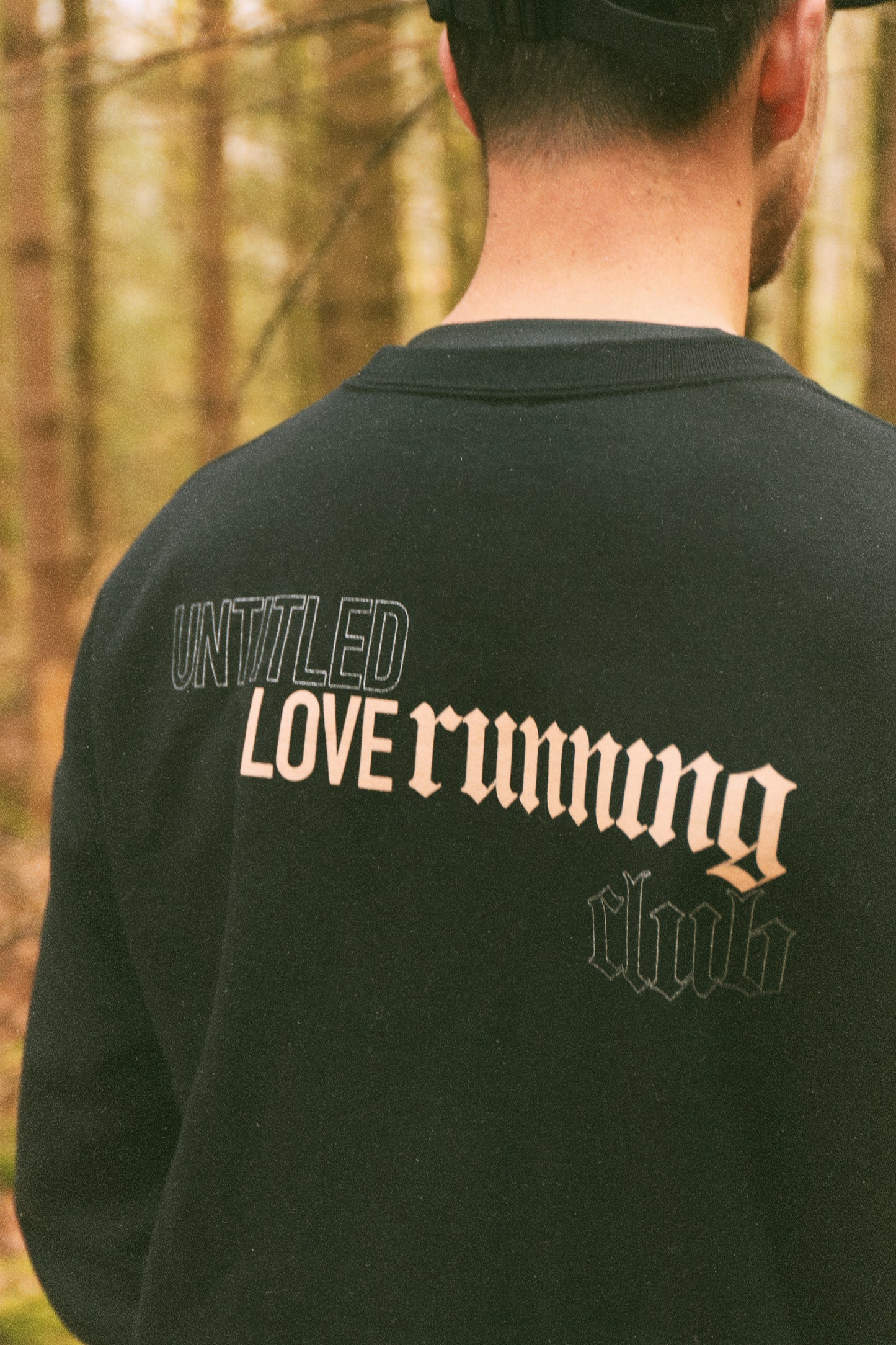 “LOVE RUNNING” Sweater