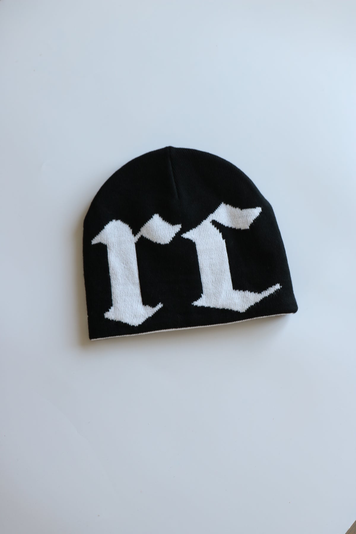 ULRC & Stripe skull beanie